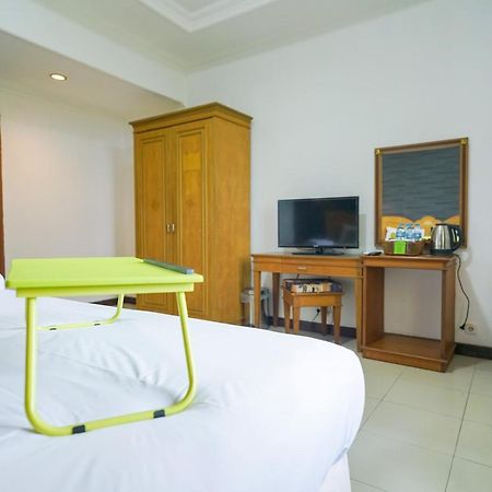 Urbanview By Millenium Hotel Pangkal Pinang Dış mekan fotoğraf