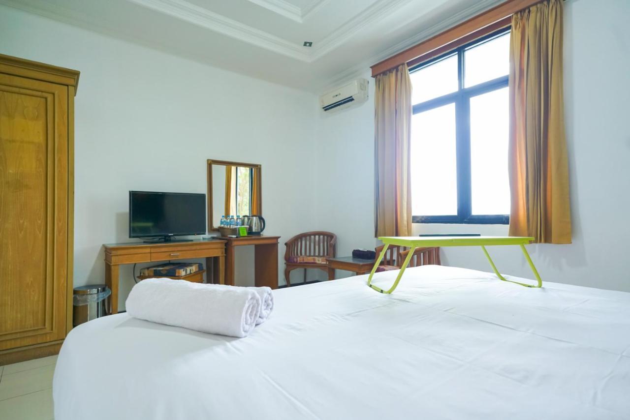 Urbanview By Millenium Hotel Pangkal Pinang Dış mekan fotoğraf